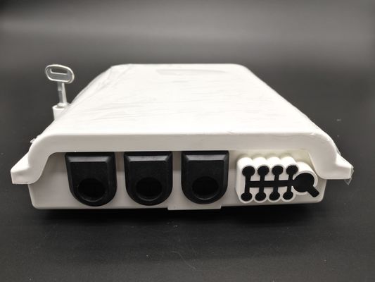 Outdoor Wall Mount 1 to 8 PLC Splitter Fiber Optic Box IP65 , 3In 8Out Distribution Enclosure