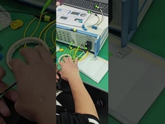 Hoge Dichtheid MTP MPO kabel - LC 12-aderige Hydra Kabelassemblages Mannelijke Connectoren Met Geleidingspennen