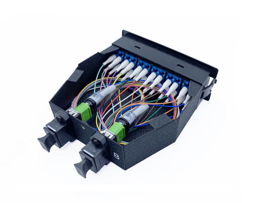kopen 8 de Moduleg657a2 LSZH OM3 10G Multimode Kabel van de vezelsmpo Cassette voor Data Center online vervaardiging
