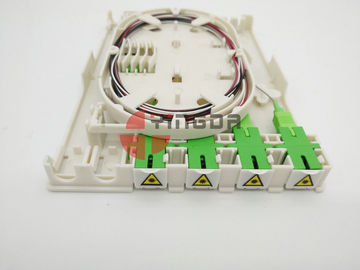 kopen Binnen Optische de Beëindigingsdoos van de 4 Kernenftth Vezel voor SC/APC-Adapter online vervaardiging