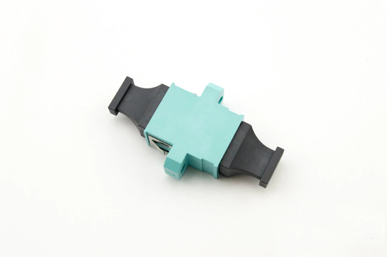 kopen MPO Adapter OM3 MM Laag Verlies Snelle Optische Adapter Aqua Voor Datacenter Docking Systeem online vervaardiging